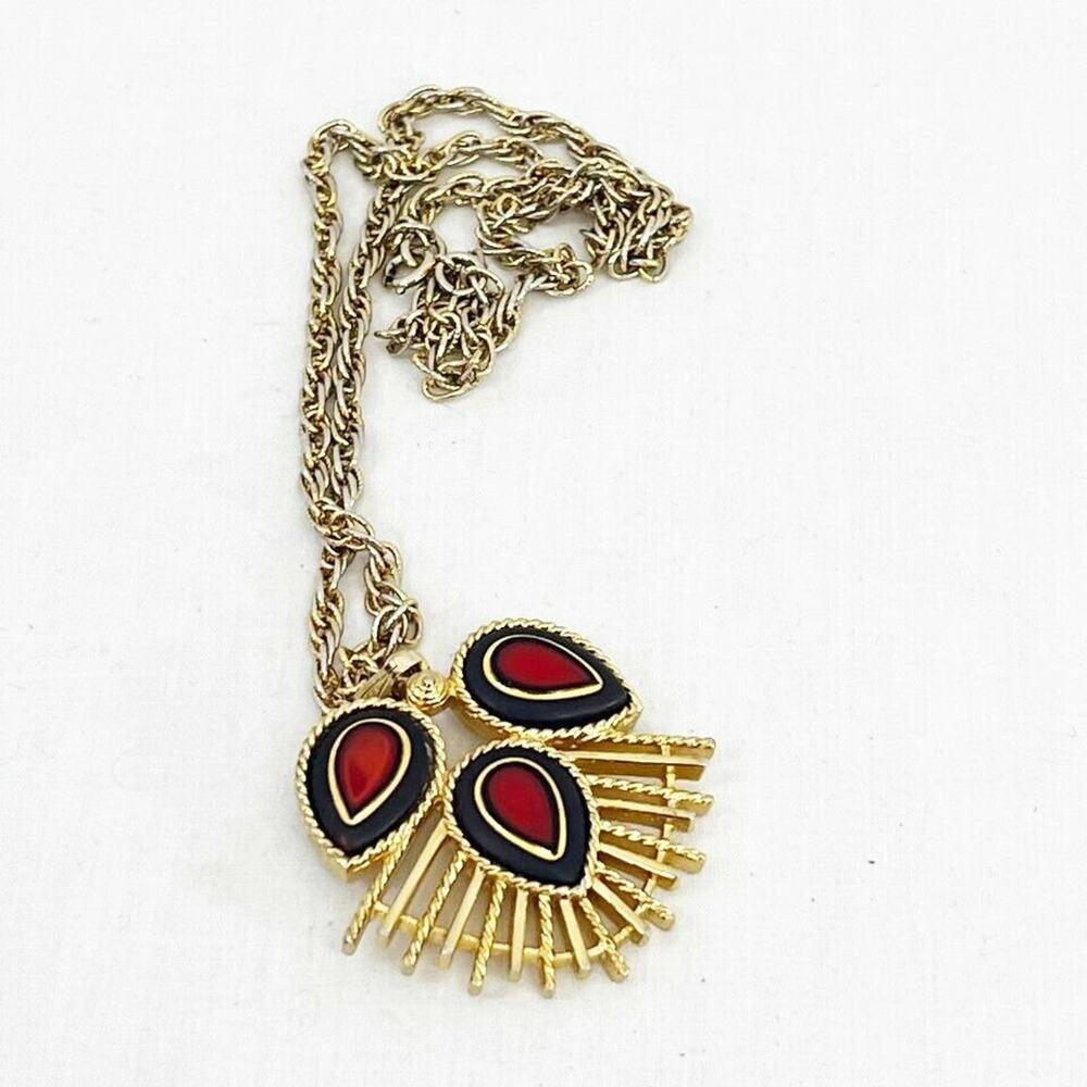 Vintage Sarah Coventry Dynasty Necklace Pendant 1973 Red Black Tribal Chain